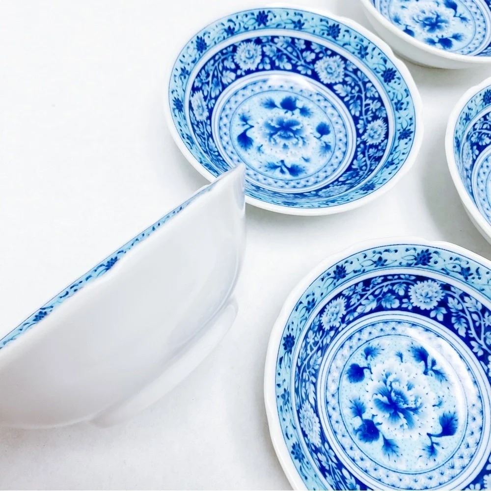 Vintage - Blue Floral Scalloped Bowl Set of 5